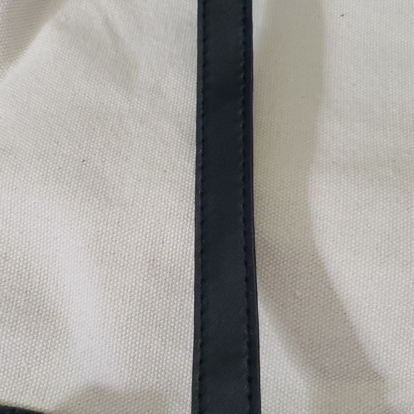 Deux Lux canvas black and cream Demi backpack NWOT - Picture 5 of 9